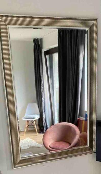 Schickes Apartment Mit Balkon In Düsseldorf Zewnętrze zdjęcie